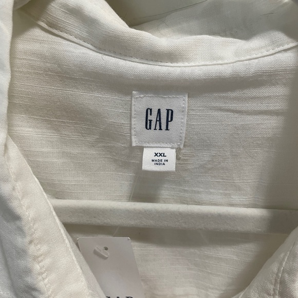 GAP Button Down Short-Sleeve Shirt - Picture 8 of 11